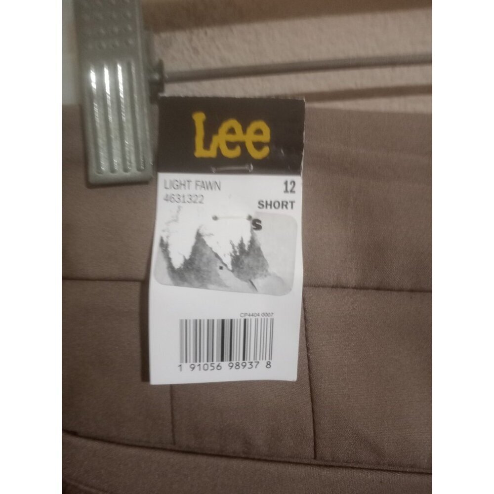 New Lee Women's Pants Secretly Shapes Regular Fit Straight Leg Mid Rise Sz 12 - Picture 3 of 11